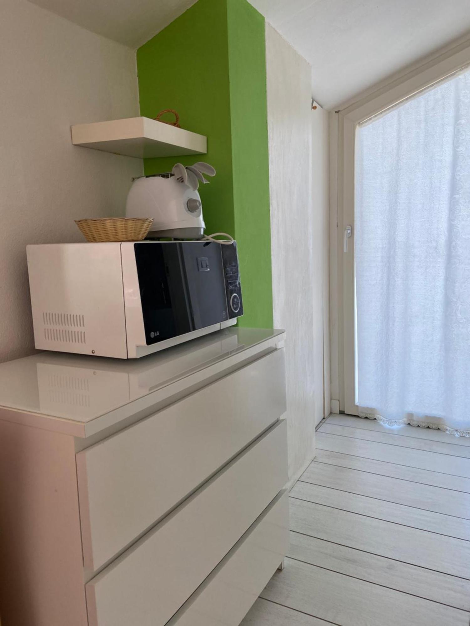 Apartment Lake View 말세진느 외부 사진